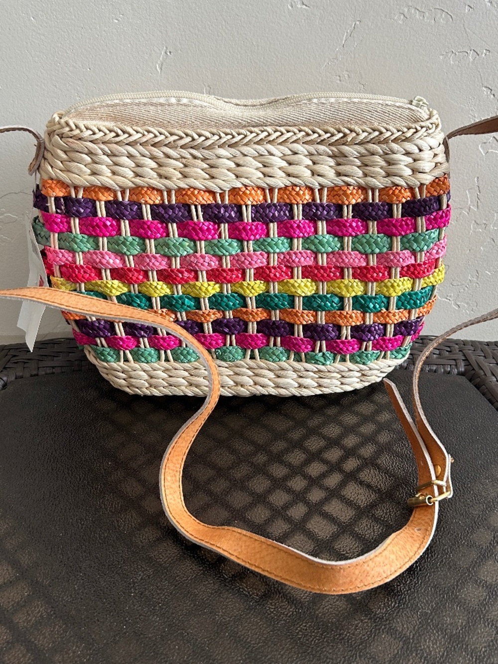 Cappelli Woven Straw Bucket Crossbody Purse Faux Leather Adjustable Strap